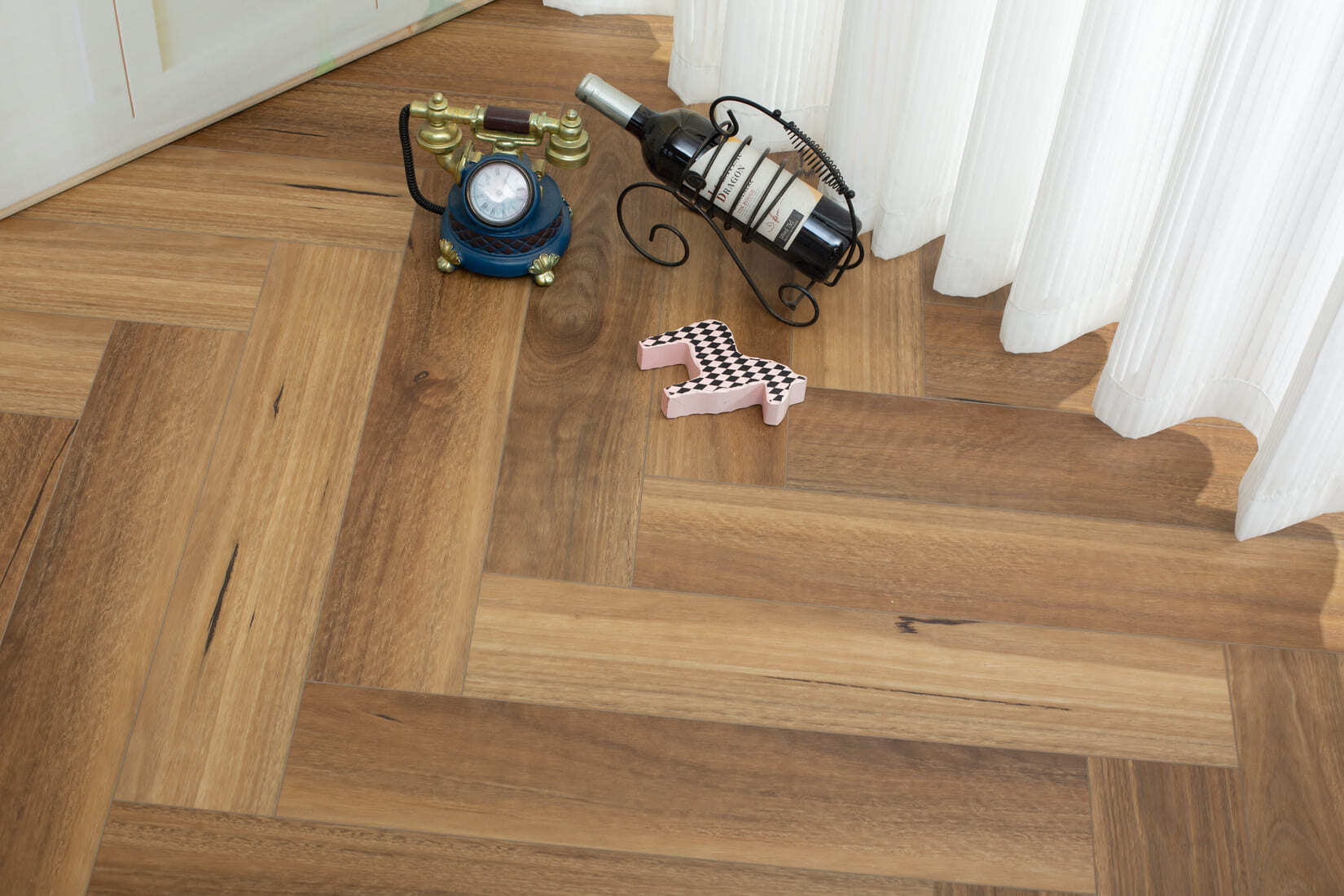 Плитка SPC "OneFloor" 3027 А,В  ЁЛКА (640*128*4 мм) — купить в Дзержинске