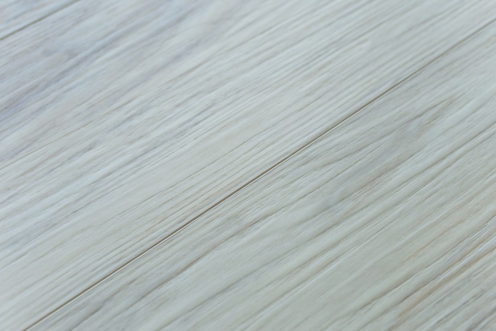 Замковая ПВХ плитка "Art Tile" Клён Жемчужный (1220*152*5 мм) — купить в Дзержинске