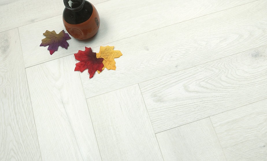 Ламинат SPC AquaMax Дуб Шенонсо (640*128*4 мм) — купить в Дзержинске