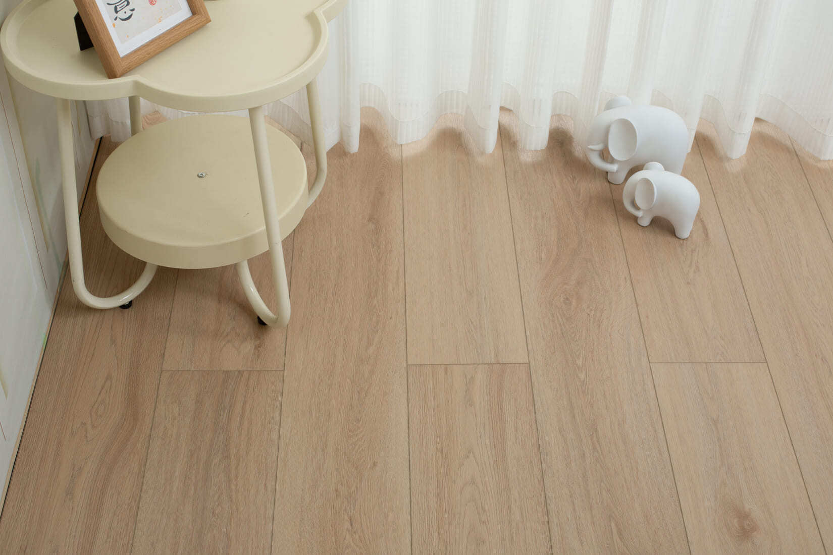 Плитка SPC "OneFloor" 9032 (1220*184*4 мм) — купить в Дзержинске