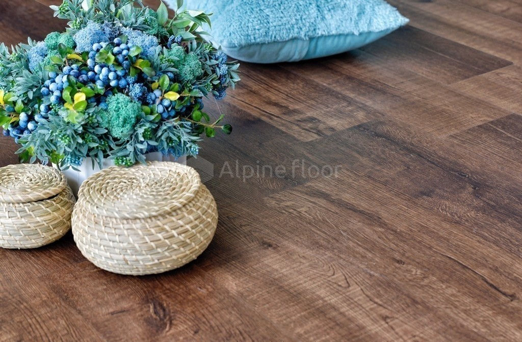 Замковая ПВХ плитка "Alpine Floor" Дуб Мокка Синхронное тиснение  (1220*183*6мм) — купить в Дзержинске