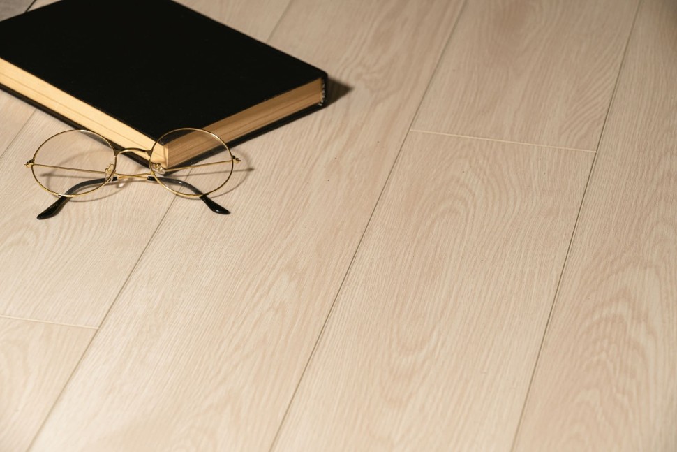 Виниловый ламинат "Bonkeel" Style Дуб Фокси (1200*125*4 мм) — купить в Дзержинске