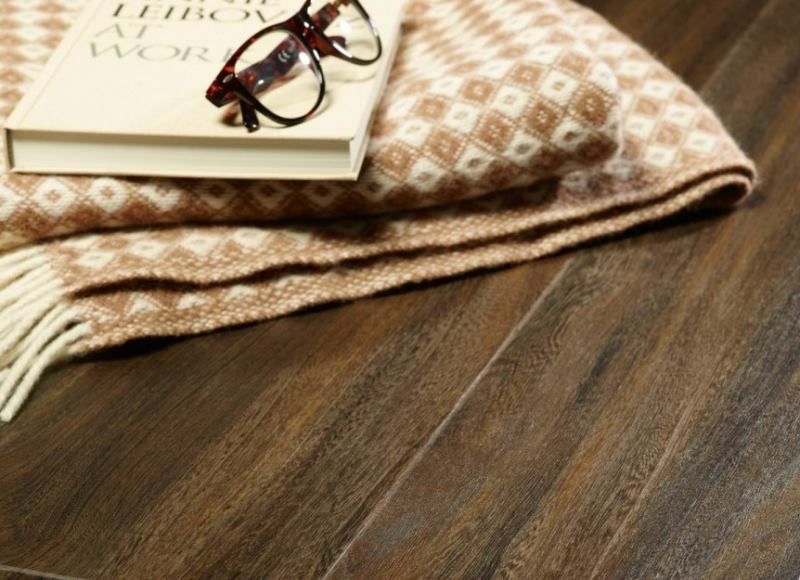 Линолеум бытовой "IVC" Woodlike Edgewood W48 (3м) — купить в Дзержинске