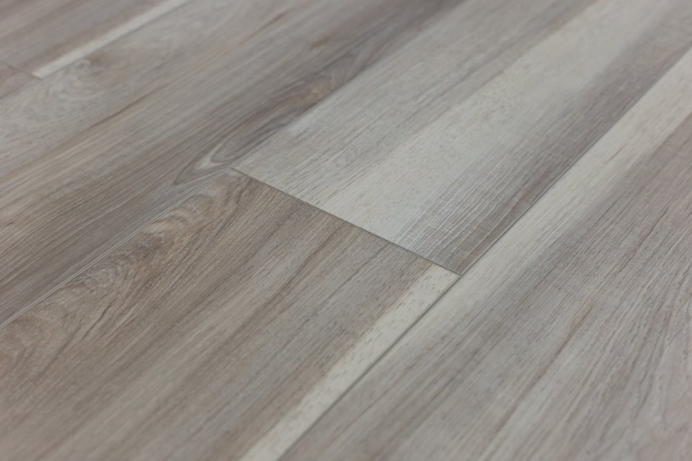 Замковая ПВХ плитка "Art Tile" Тис Юге (1220*152*5 мм) — купить в Дзержинске