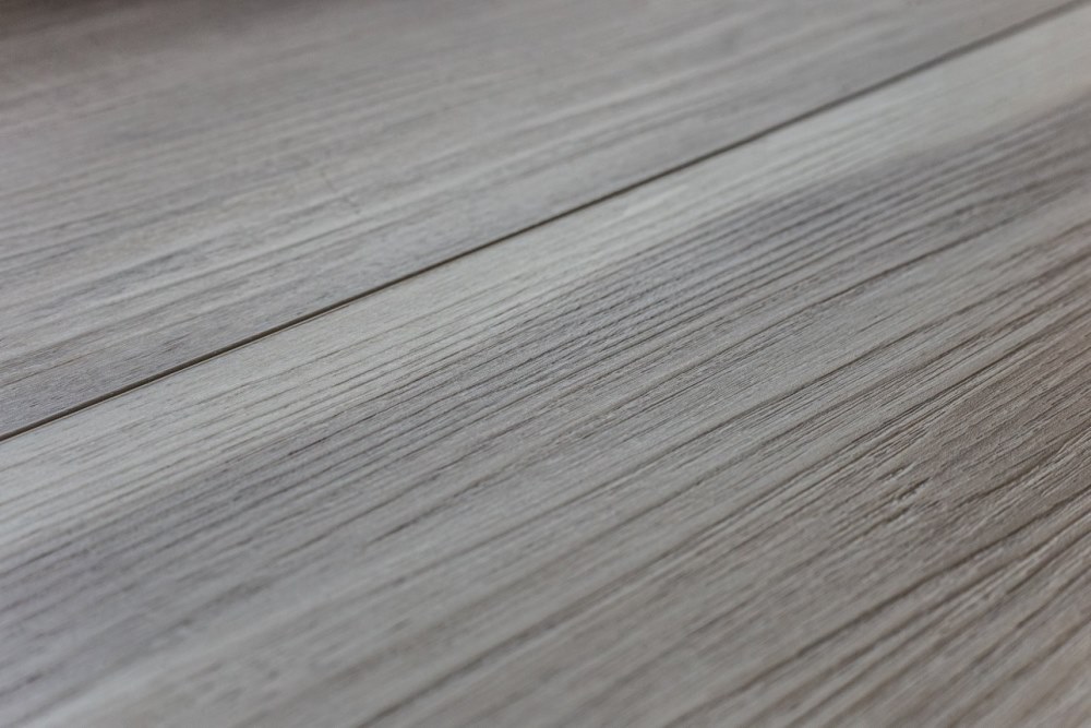 Замковая ПВХ плитка "Art Tile" Тис Юге (1220*152*5 мм) — купить в Дзержинске