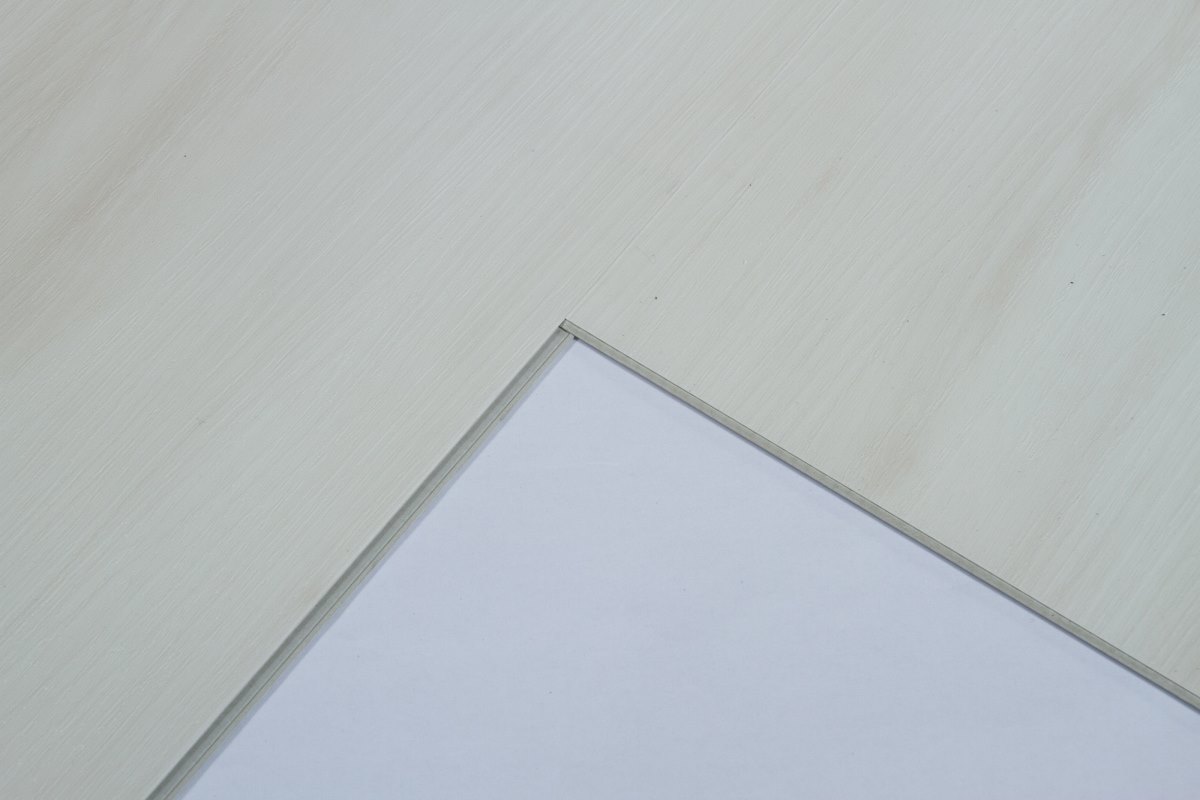 SPC ламинат "OneFloor" ЕСО 8055 (1220*184*4 мм) — купить в Дзержинске