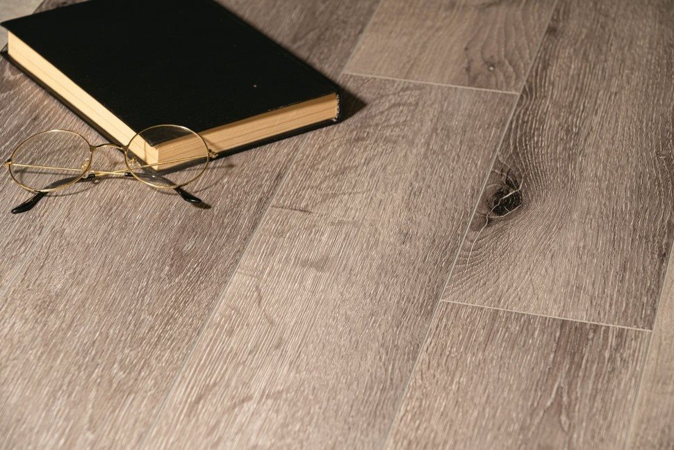 Виниловый ламинат "Bonkeel" Style Дуб Чесил (1200*125*4 мм) — купить в Дзержинске