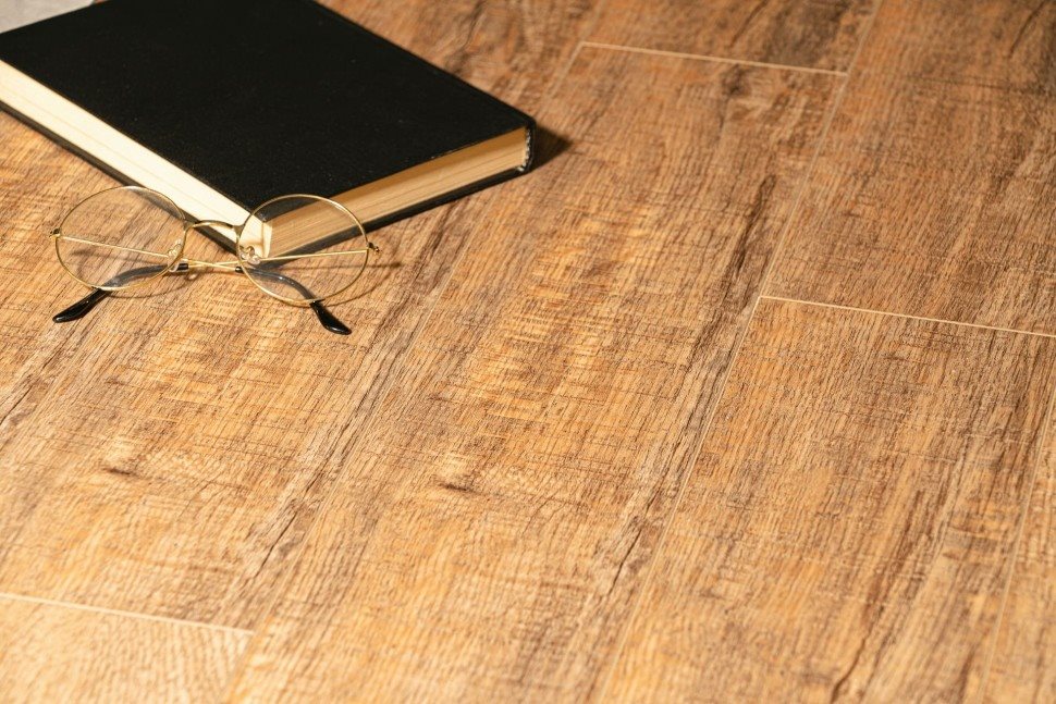 Виниловый ламинат "Bonkeel" Style Дуб Махо (1200*125*4 мм) — купить в Дзержинске