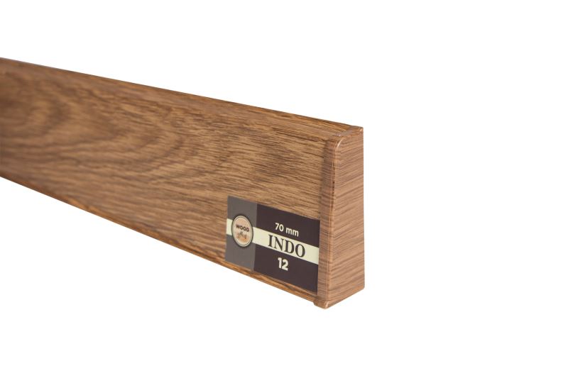 Плинтус "Arbiton" Indo Дуб Темный (2500*26*70 мм) — купить в Дзержинске