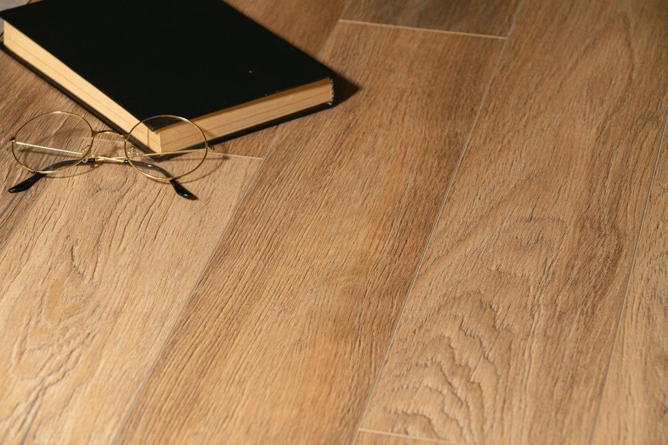 Виниловый ламинат "Bonkeel" Style Дуб Бонди (1200*125*4 мм) — купить в Дзержинске