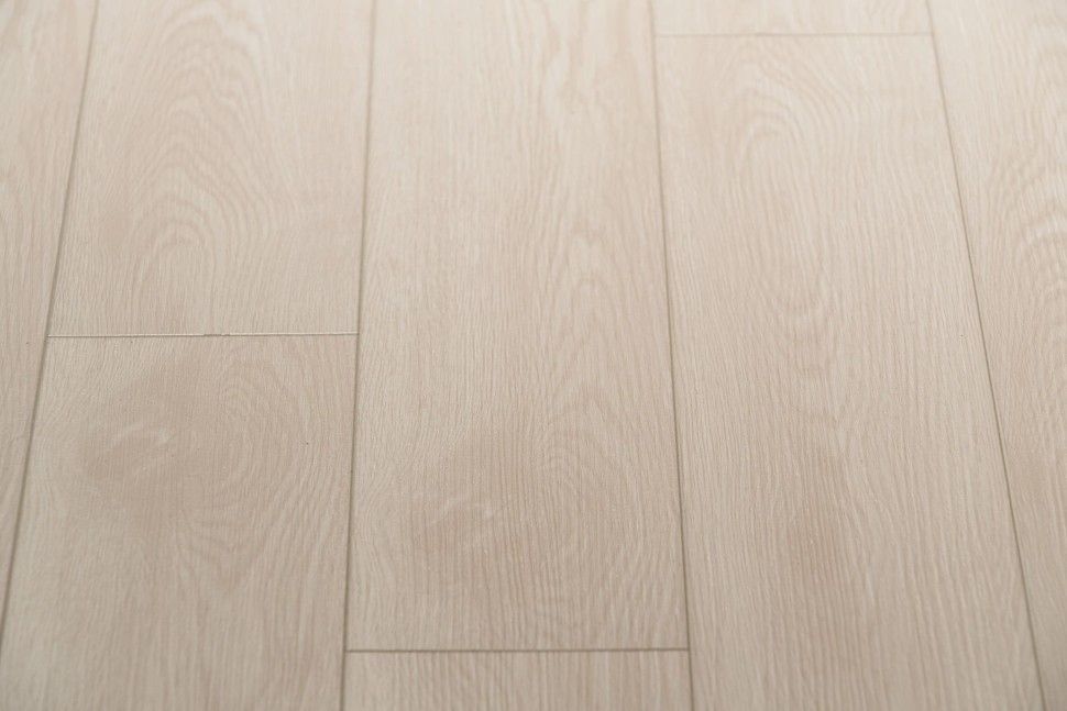 Виниловый ламинат "Bonkeel" Style Дуб Фокси (1200*125*4 мм) — купить в Дзержинске