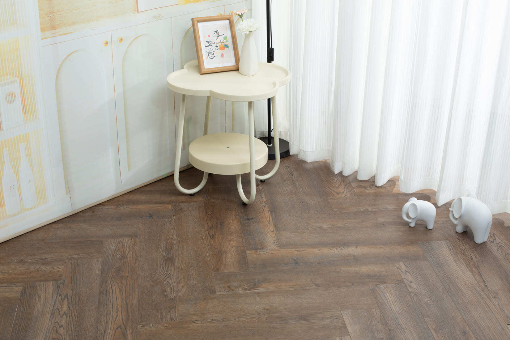 Плитка SPC "OneFloor" 3026 А,В  ЁЛКА (640*128*4 мм) — купить в Дзержинске