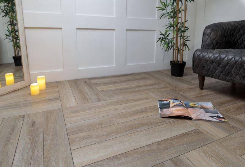 Замковая ПВХ плитка "Aquafloor" AF6018PQ (720*120*7 мм) — купить в Дзержинске