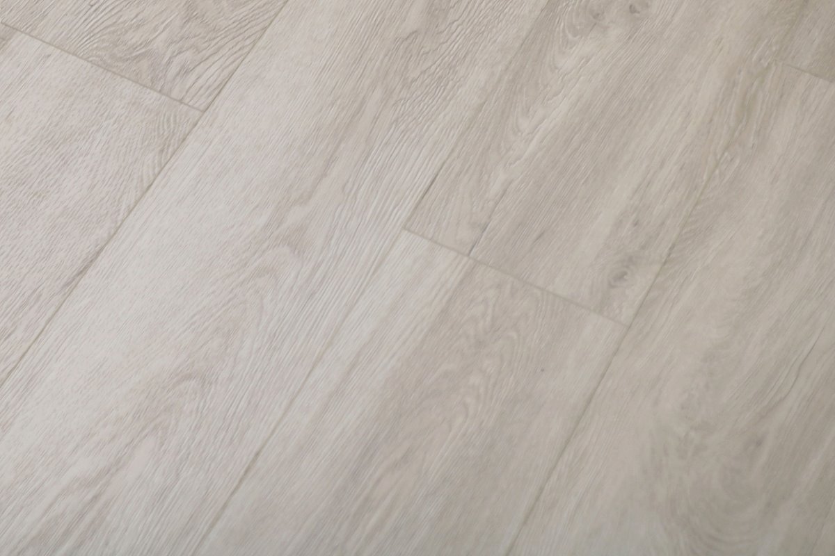 SPC ламинат "Profield" Дуб Кьявари (1220*184*4 мм) — купить в Дзержинске